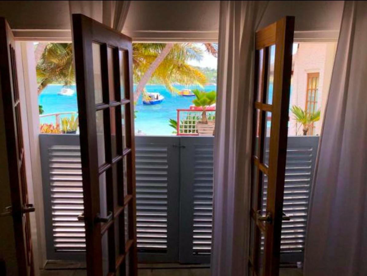Bequia Beachfront Villa Hotel Friendship Exterior photo